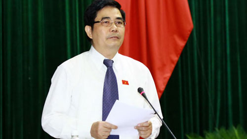 ที่ประชุมรัฐสภาตั้งกระทู้ถามรัฐมนตรีเกษตรและพัฒนาชนบท