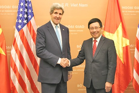 ภารกิจของรัฐมนตรีต่างประเทศสหรัฐจอห์นแคร์รี่ในเวียดนาม