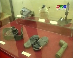 นิทรรศการ “60ปีชัยชนะเดียนเบียนฟู”