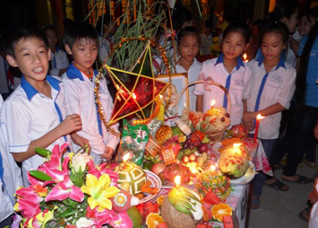 เทศกาลไหว้พระจันทร์ที่อบอุ่น