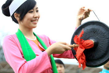 ก่งเจียงในชีวิตวัฒนธรรมของชนเผ่าเหมื่อง