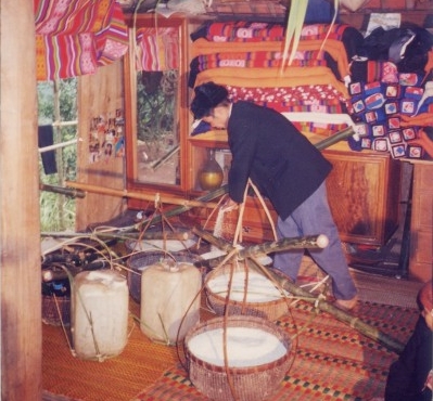 เอกลักษณ์วัฒนธรรมงานแต่งงานของชนเผ่าเหมื่อง