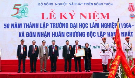 รองประธานประเทศเข้าร่วมพิธีรำลึก50ปปีวันก่อตั้งมหาวิทยาลัยเกษตรศาสตร์