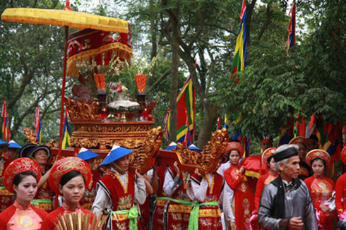 งานบวงสรวงบรรพกษัตริย์หุ่ง กิจกรรมมุ่งสู่รากเหง้า