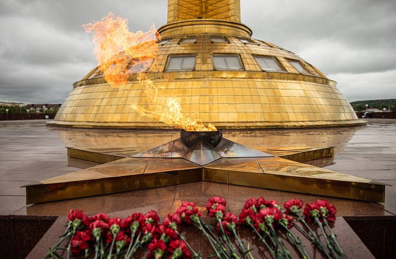 ผู้นำรัสเซียเข้าร่วมการเดินพาเหรดทางออนไลน์โอกาสรำลึกครบรอบ 75 ปีวันชัยชนะเหนือลัทธิฟาสซิสต์