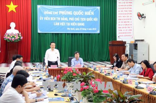 베트남 국회 부의장, 기엔 짱 (Kien Giang) 성, 푸 쿠옥 (Phu Quoc) 현도 방문