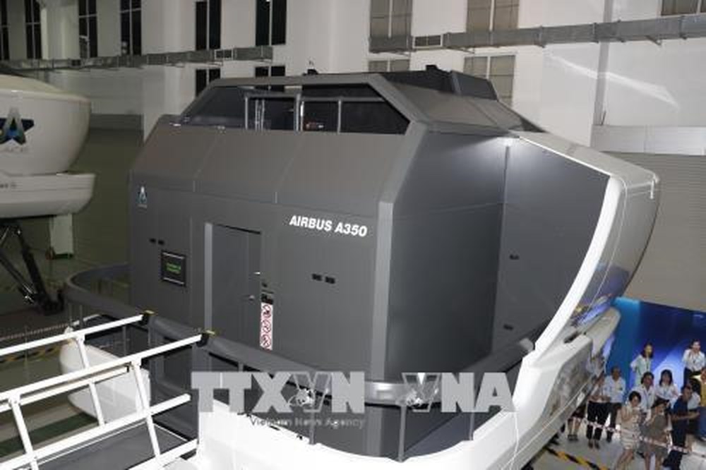 베트남 항공,  베트남  최초의 비행 시뮬레이터 콤플렉스 개관