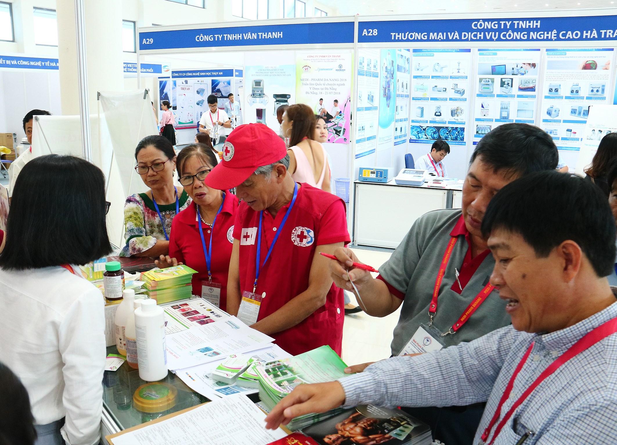 호치민시,  제13차 국제 보건 박람회 개최