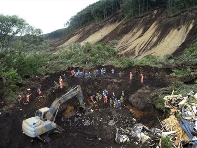 Nguyen Xuan Phuc 총리, 일본에 지진 및 산 사태 위문 전화