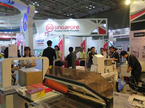 플라스틱 및 고무 국제전시회 VietnamPlas 2018, 개막