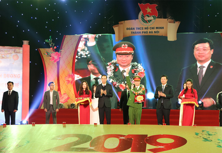 2018 년 수도의 10 명의 모범 청년  표창