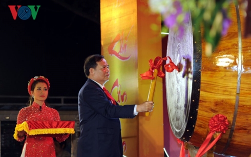 2019 꼰선 (Côn Sơn)-끼엡박 (Kiếp Bạc) 봄축제 개막