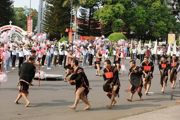 2019 부온마투옷 커피축제의 참가 여행객들 이동