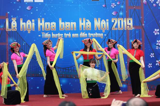 반꽃 축제, 처음으로 하노이에서 개최