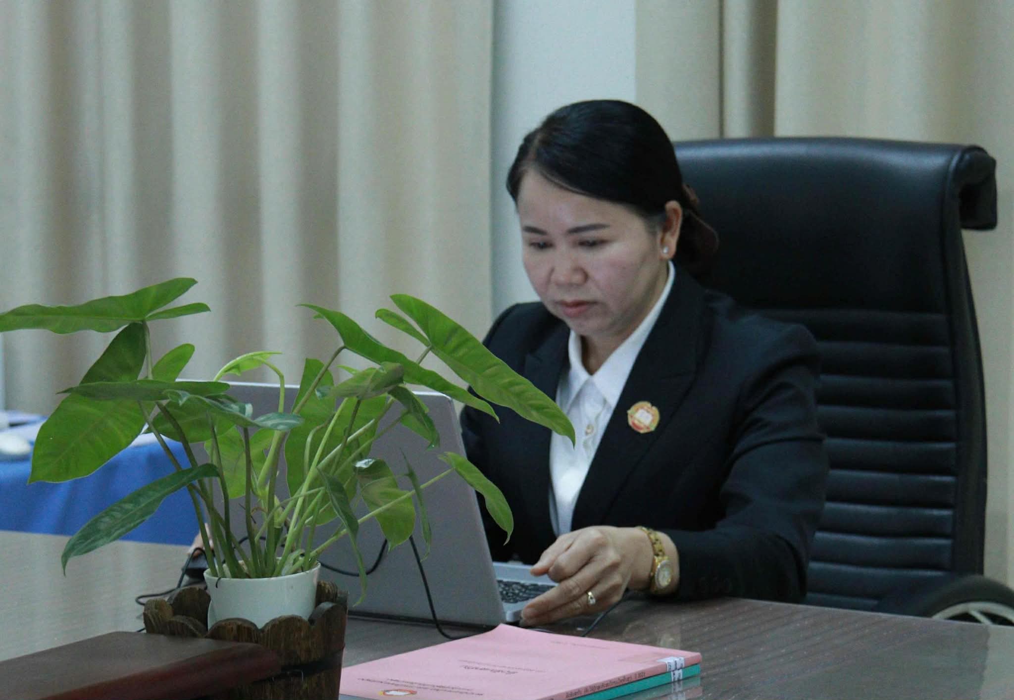 ກອງປະຊຸມໃຫ່ຍຄັ້ງທີ XIV ຂອງພັກ: ການພົວພັນ ຫວຽດນາມ-ລາວ ໃນສະພາບການໃໝ່