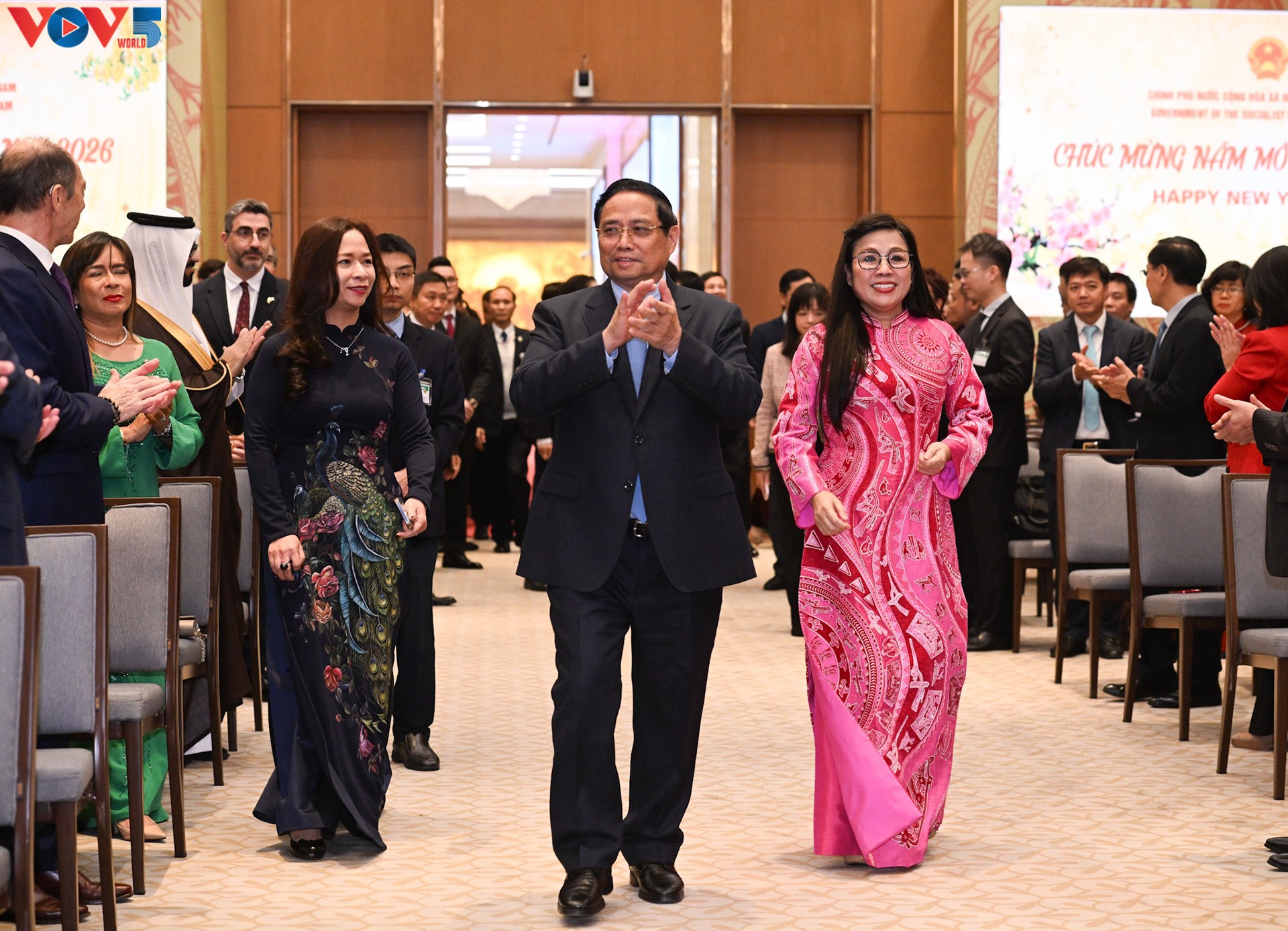 ຫວຽດ​ນາມ ສືບ​ຕໍ່​ຍືດ​ໝັ້ນ​ແນວ​ທາງ​ການ​ຕ່າງ​ປະ​ເທດ​ເອ​ກະ​ລາດ, ເປັນ​ເຈົ້າ​ຕົນ​ເອງ, ຫັນ​ເປັນຫຼາຍ​ຮູບຫຼາຍ​ແບບ, ຫຼາຍ​ຝ່າຍ