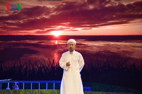 cac dai bieu quoc hoi xuc dong xem vo cai luong "thay ba doi" hinh 2