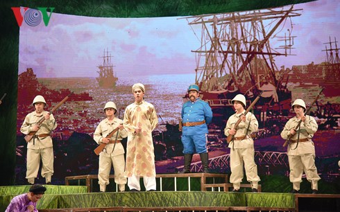 cac dai bieu quoc hoi xuc dong xem vo cai luong "thay ba doi" hinh 3