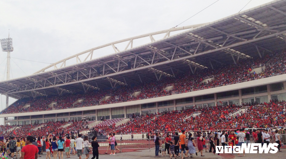 Khoanh khac an tuong le vinh danh nhũng 'nguòi hùng' ASIAD 2018 tại san van dong Mỹ Dình hinh anh 3