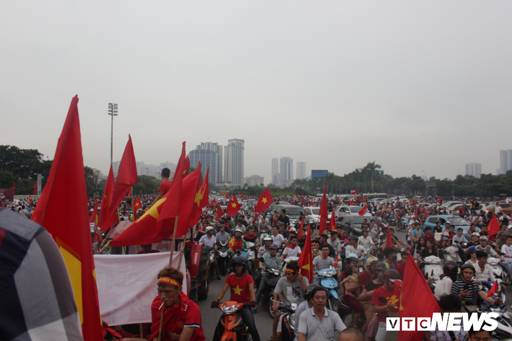 Khoanh khac an tuong le vinh danh nhũng 'nguòi hùng' ASIAD 2018 tại san van dong Mỹ Dình hinh anh 5