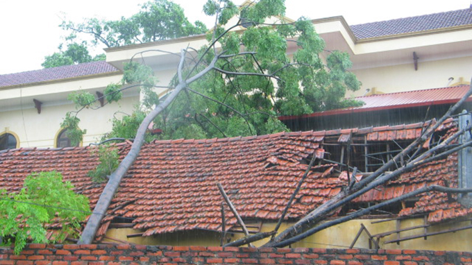 Тайфун "Раммасун" во Вьетнаме:  погибли четверо человек и двое пропали без вести