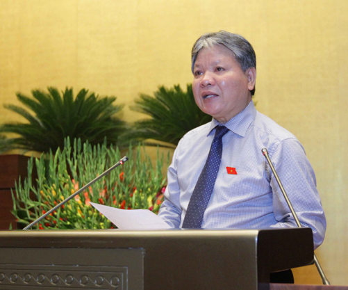 НС СРВ обсудило законы о подворных списках и об удостоверении личности граждан