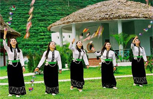 В провинции Лайтяу проходят интересные мероприятия в рамках Дней культуры народности Тхай