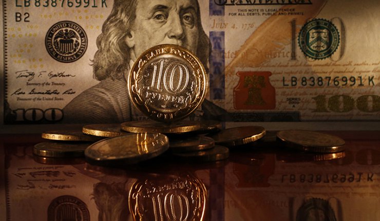 Курс российского рубля повышается