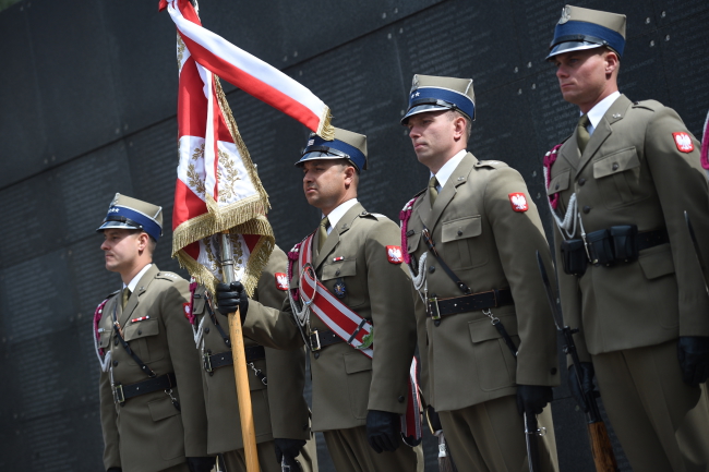 В Польше отмечают 71-ю годовщину со дня начала восстания в Варшавском гетто