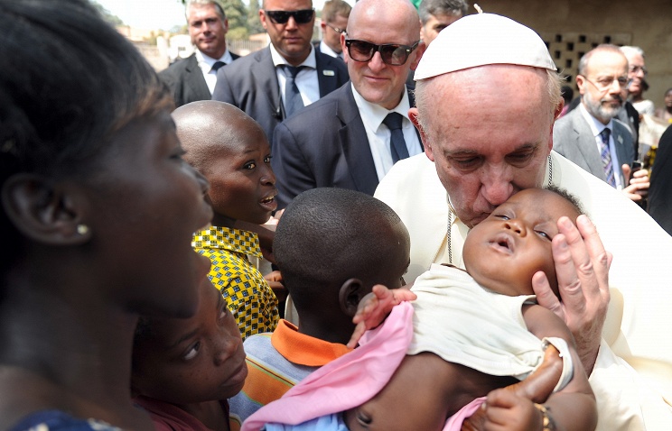Папа Римский Франциск призвал к прекращению насилия в ЦАР
