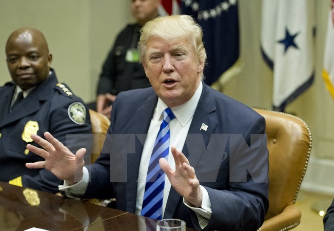 Дипломатический кризис в Персидском заливе: президент США призвал прекратить спор