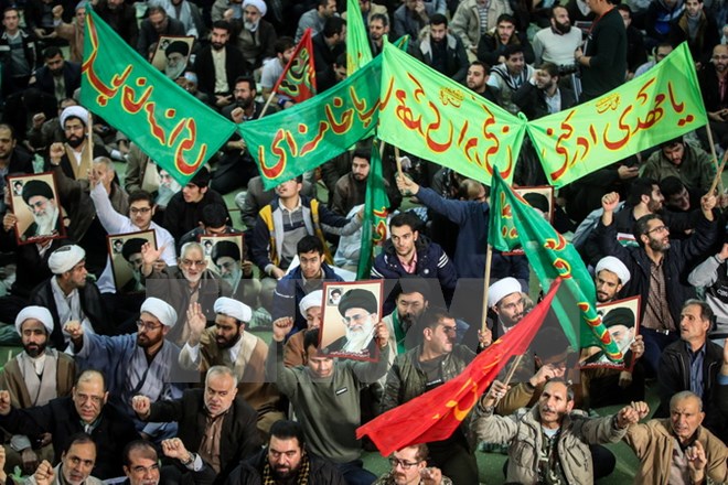 Президент Ирана призвал население страны воздержаться от насилия