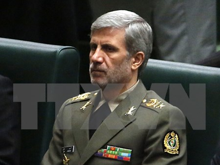 Иран и Пакистан намерены активизировать оборонное сотрудничество