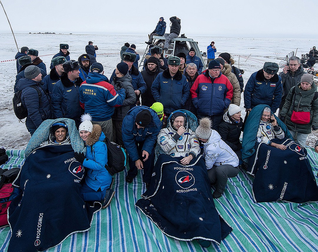 Успешную посадку совершил спускаемый аппарат космического корабля “Союз МС-06“