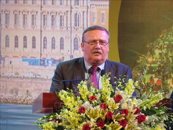 Визит председателя Нацсобрания Вьетнама Выонг Динь Хюэ обещает принести практические результаты