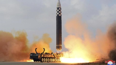 КНДР продолжает пуск ракет