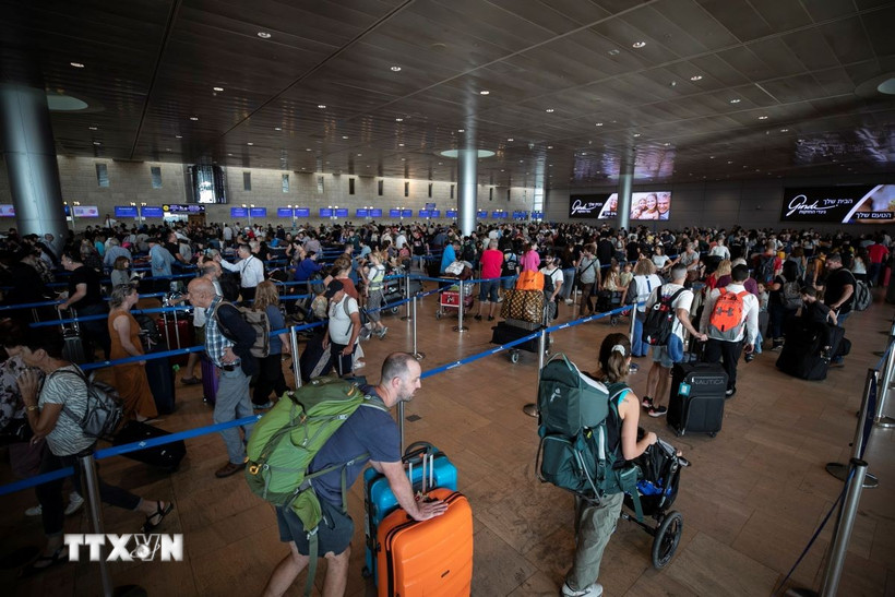 Страны активизируют эвакуацию своих граждан