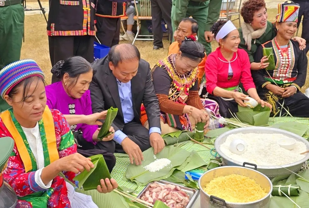 2026년 ‘바인쯩 – 빈곤계층을 위한 설’ 프로그램, 베트남 소수민족 관광문화마을에서 개최