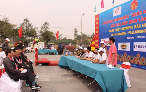 Asiad 18호응 Bac Ninh 올림픽 달리기 날