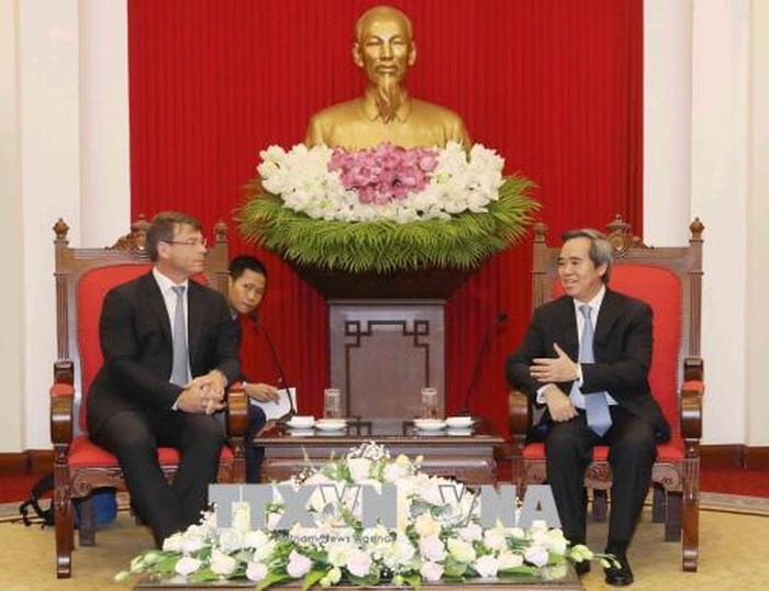 중앙경제 위원장, 호주의 지구환경대사 접견