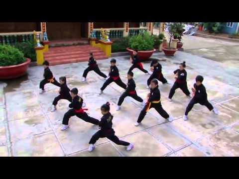 전통무술인 “근본공법” 훈련