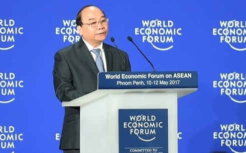 Nguyen Xuan Phuc총리, 2019년 베트남경제포럼 참석