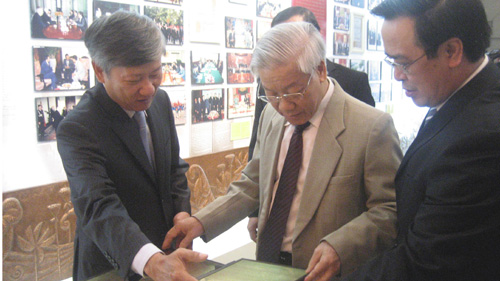 Evalúan los trabajos de la Comisión de Relaciones Exteriores del PCV