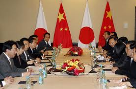 Conversaciones de alto nivel entre Japón y China
