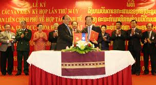 Vietnam y Laos impulsan la cooperación en distintos aspectos