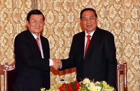 Prosigue visita oficial del Presidente vietnamita a Laos