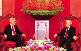 Prosigue el presidente chileno su visita oficial a Vietnam