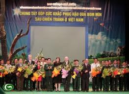 Vietnam promueve campaña para superar secuelas de las bombas y minas