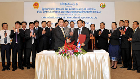 Vietnam y Laos intensifican cooperación entre sus Ministerios de Finanzas
