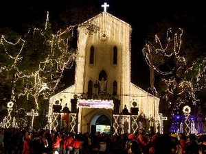 Compatriotas cristianos confían en políticas del Partido y Estado